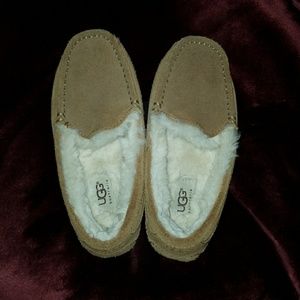 Ugg slipper